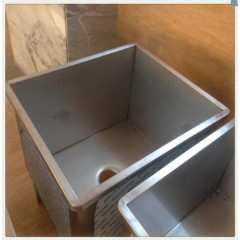 不銹鋼制品機(jī)械翻新加工制造不銹鋼機(jī)器