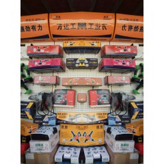 店內(nèi)產(chǎn)品展示 (8)