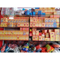 店內(nèi)產(chǎn)品展示 (2)