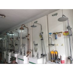 店內(nèi)展示產(chǎn)品3