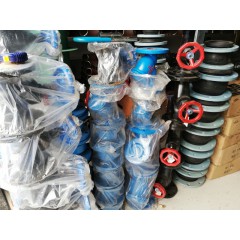 店內(nèi)產(chǎn)品展示4