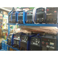 店內(nèi)展示 (1)
