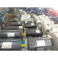 店內(nèi)展示 (5)