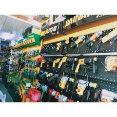 店內(nèi)展示