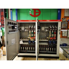 店內(nèi)展示 (4)